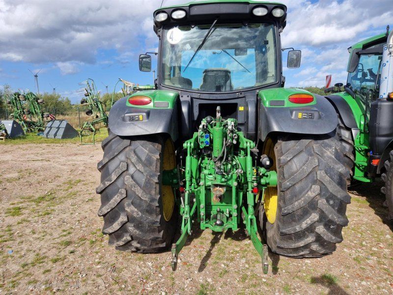 John Deere 6140R