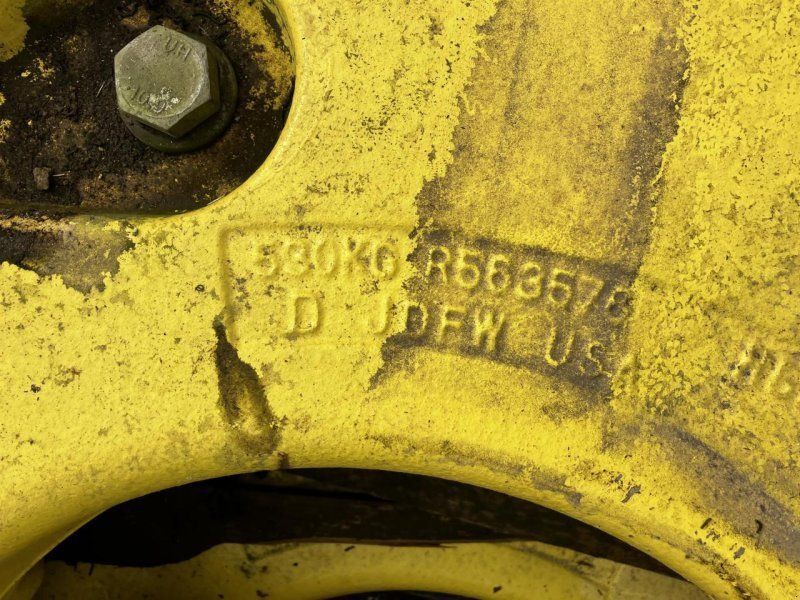 John Deere 70 kg  530 kg