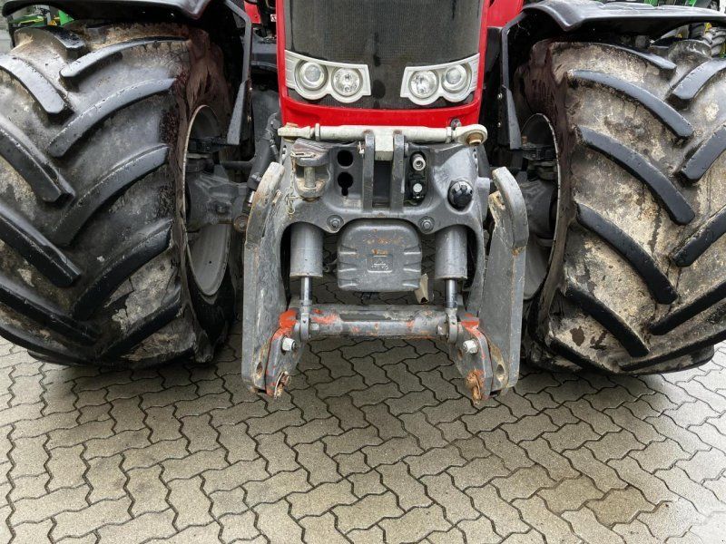 Massey Ferguson 7726