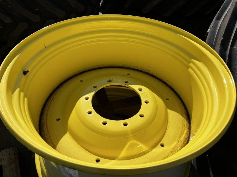 John Deere 23x38