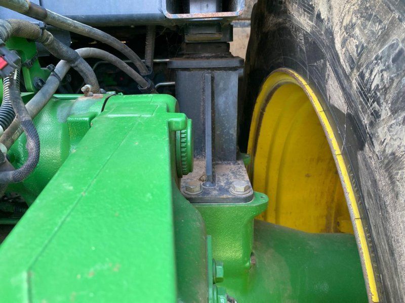 John Deere 7R 330