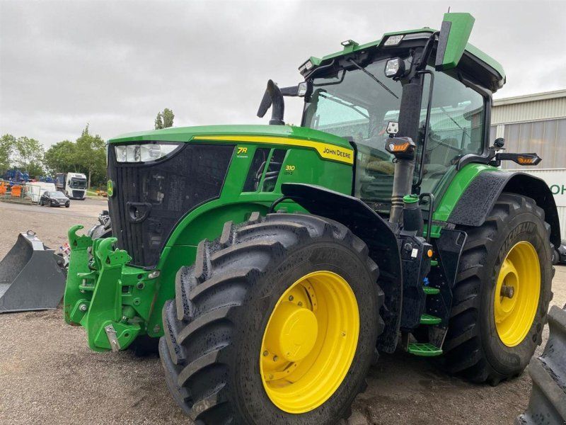 John Deere 7R 310