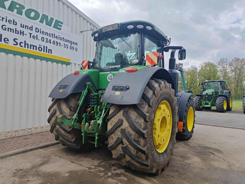 John Deere 8400R