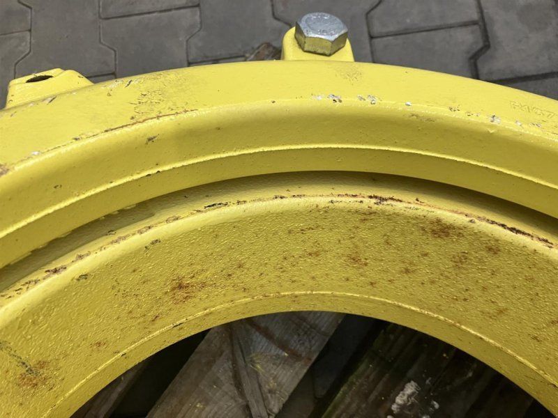 John Deere 2x 20572 kg