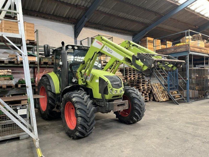 Claas Arion 420