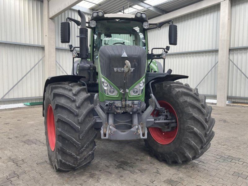 Fendt 828 Vario Profi Plus