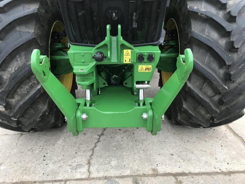 John Deere 7R 310