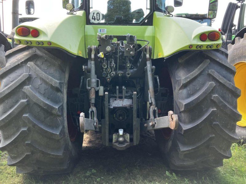 Claas Axion 850