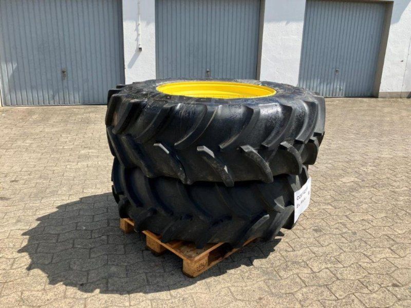 Vredestein 420/85R30
