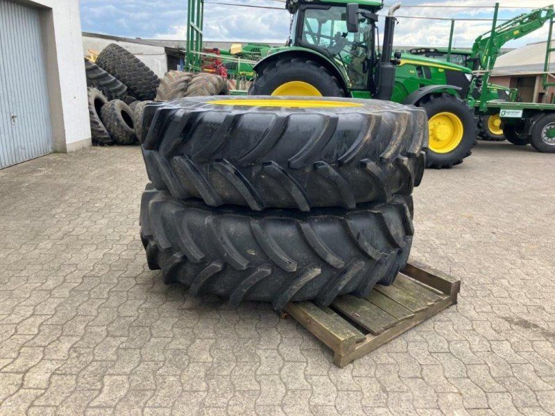 Vredestein 520/85R42