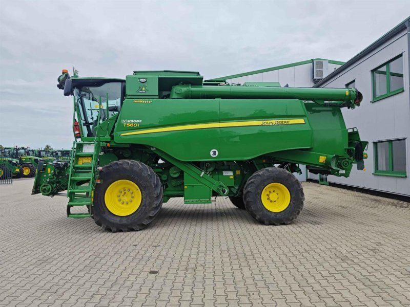 John Deere T560 Hillmaster