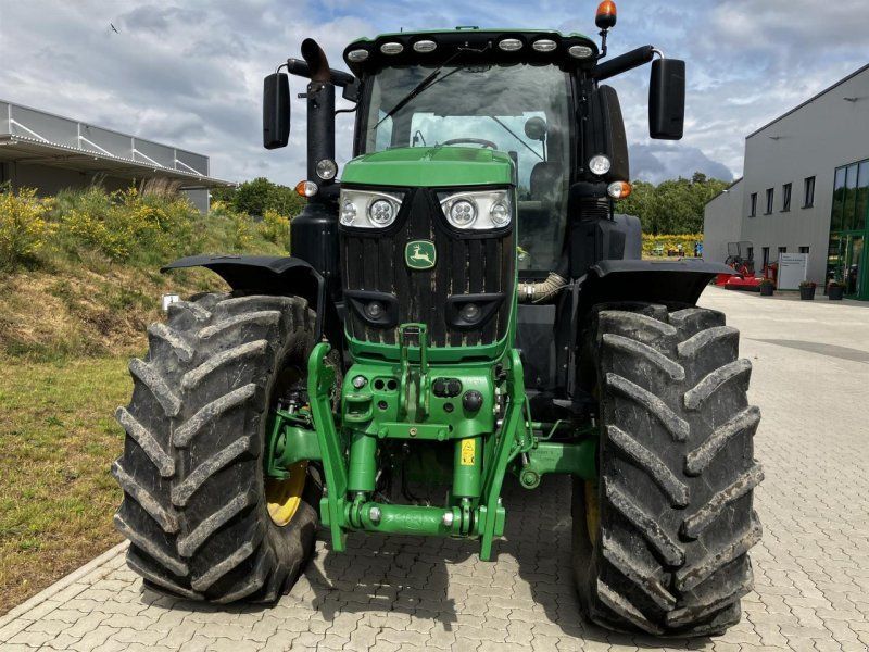 John Deere 6250R