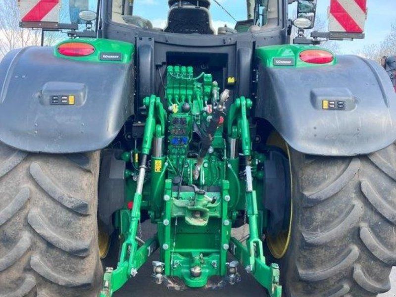 John Deere 6250R