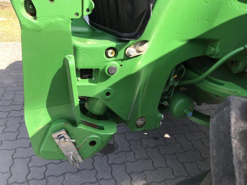 John Deere 7R 330