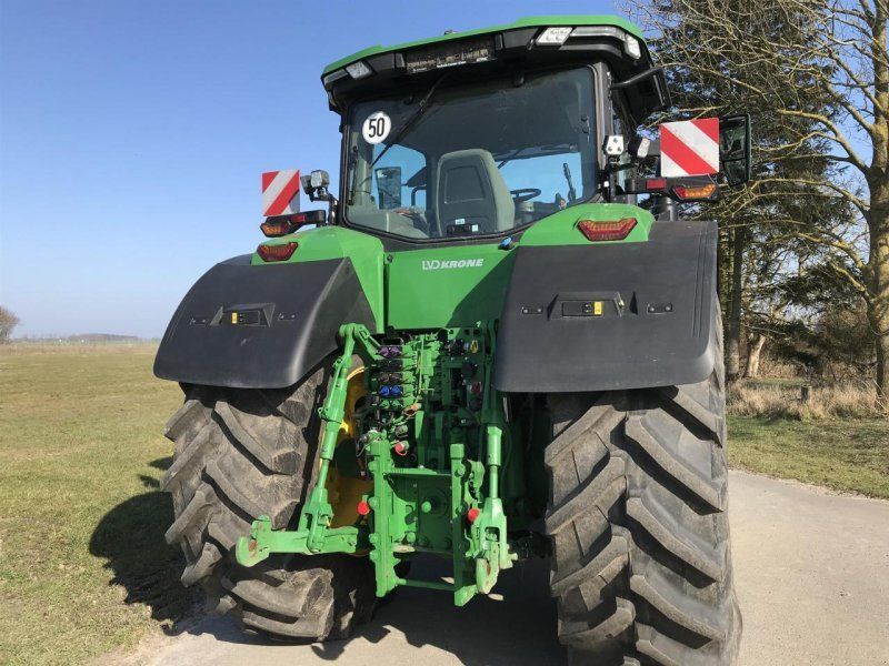 John Deere 7R 310