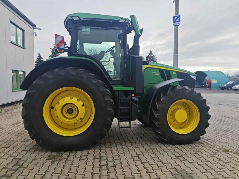 John Deere 7R 330