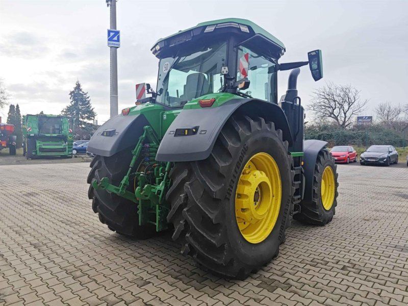John Deere 7R 330