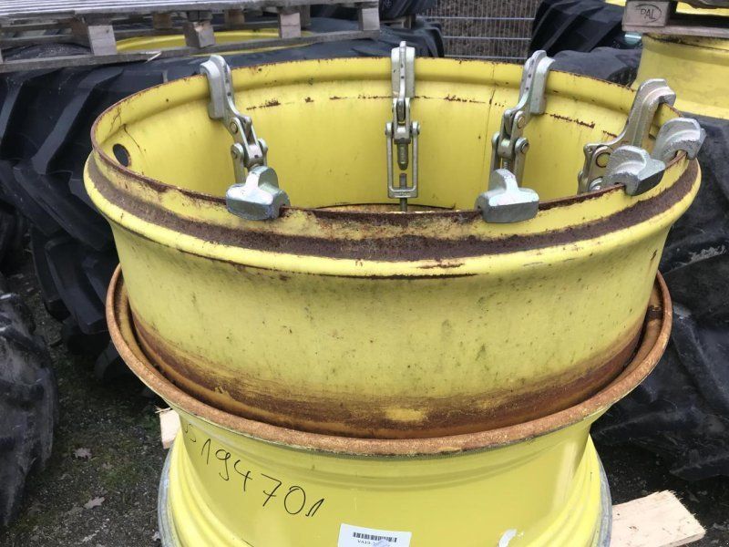 BKT 18x34 Zwillingsfelgen