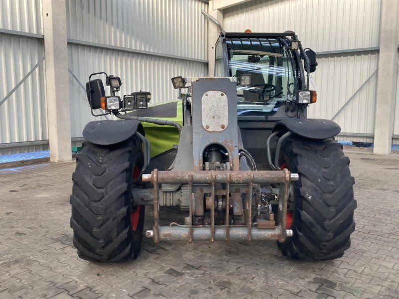 Claas Scorpion 7040