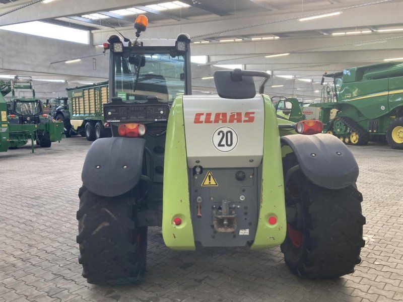 Claas Scorpion 7040