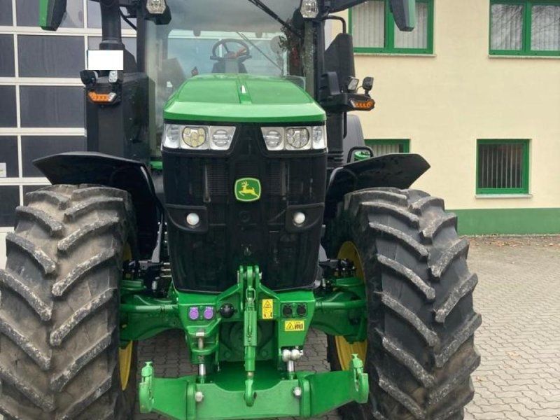John Deere 7R 310