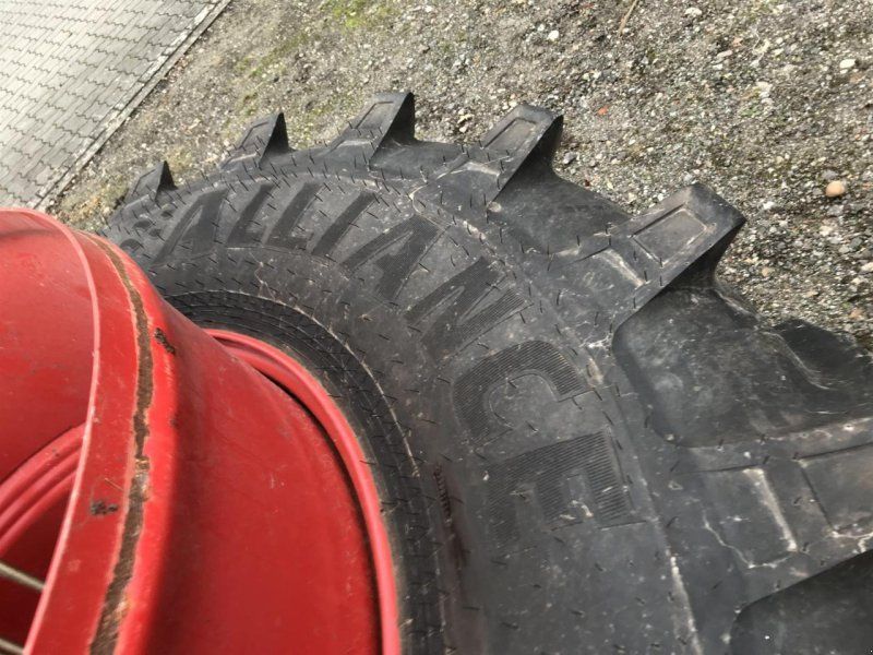 Alliance 710/75R42