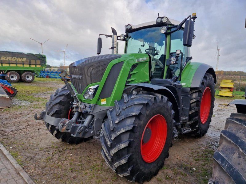 Fendt 828 Vario S4 Profi Plus