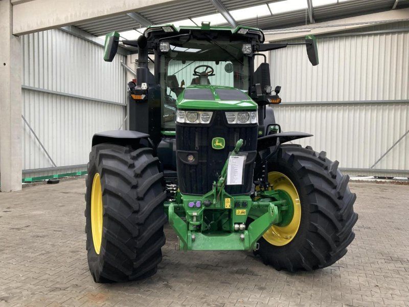 John Deere 7R 310