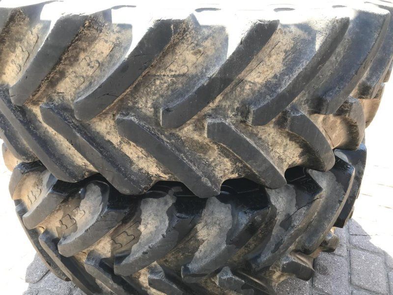 BKT 650/85R42
