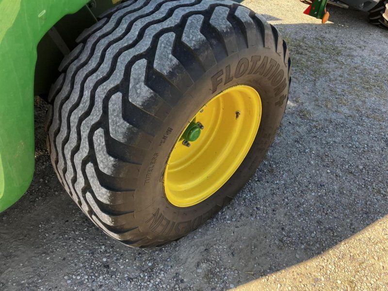 John Deere V461M MaxiCut HC13