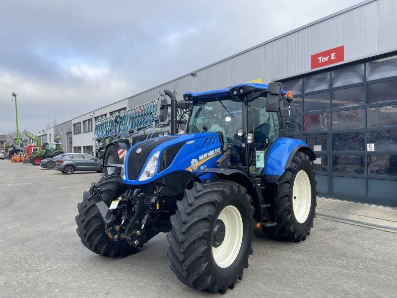 New Holland 6.145 Stage V Auto Command