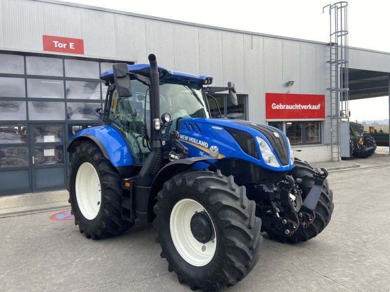 New Holland 6.145 Stage V Auto Command