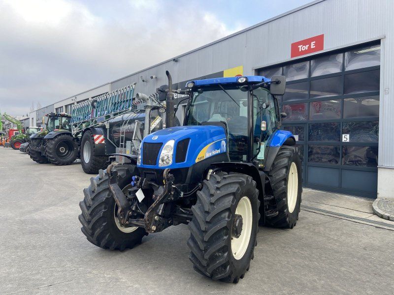 New Holland T6050 Elite