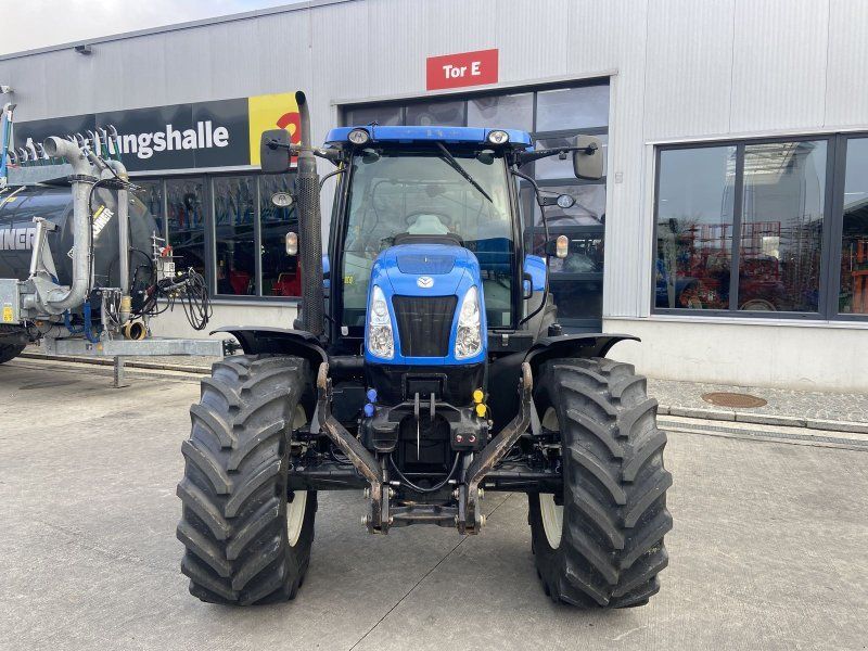 New Holland T6050 Elite