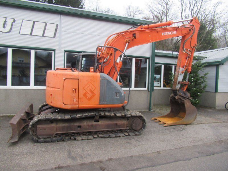 Hitachi ZAXIS 135 US