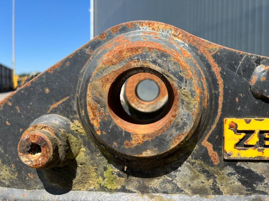 OilQuick OQ65 - M314F / M316F / M318F