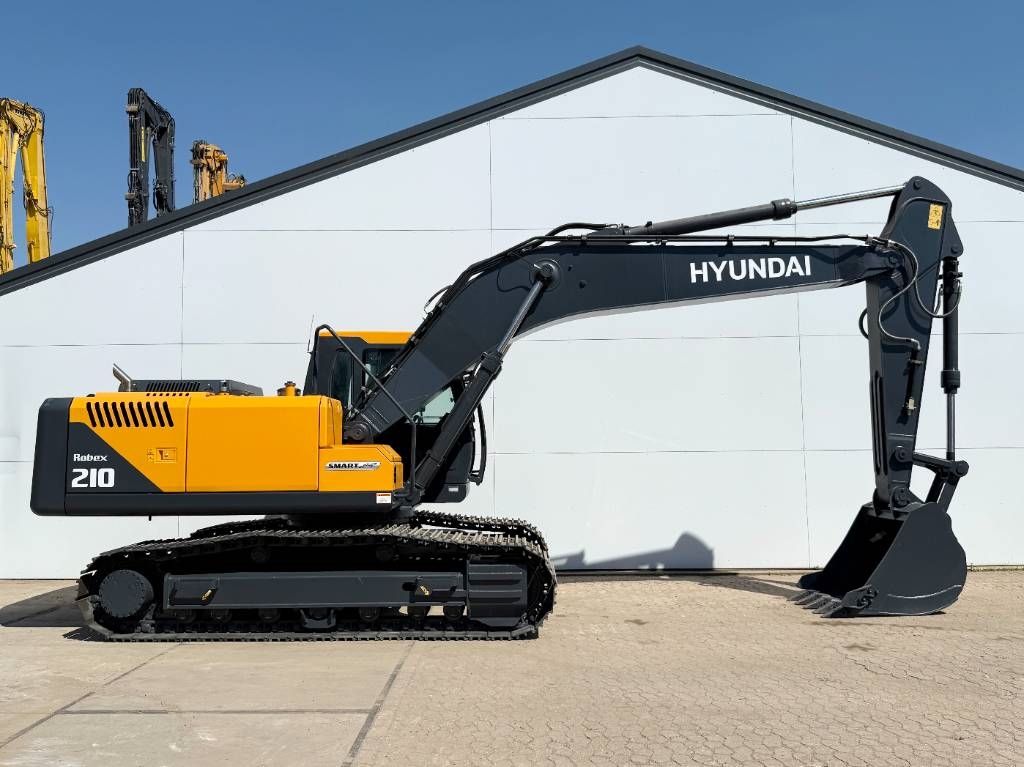 Hyundai R210 *2025 Model* New / Unused / Hammer Lines