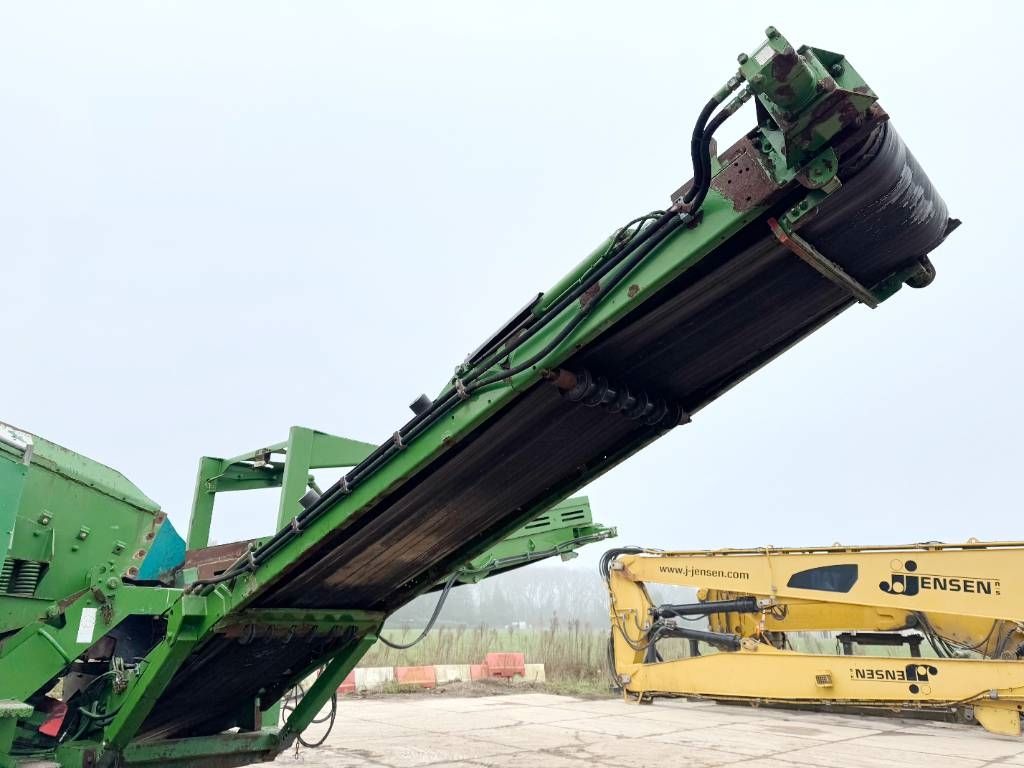 Powerscreen Warrior 1800 Dutch Machine / Up to 600 Ton per H