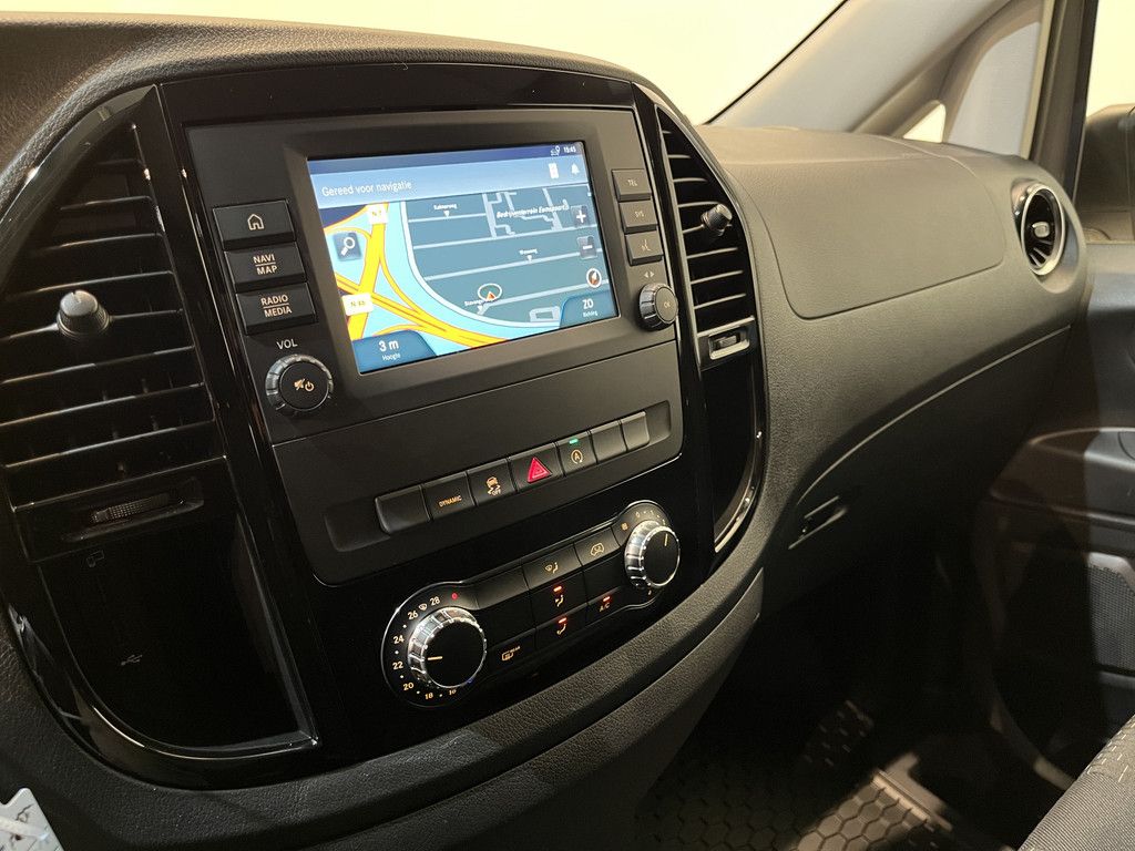 Mercedes-Benz Vito 116 CDI Lang RWD Automaat / Servicebus / Sortimo Inrichting / Euro 6 / Airco / Camera / CarPlay / Cruise Control / 11.000 KM !!