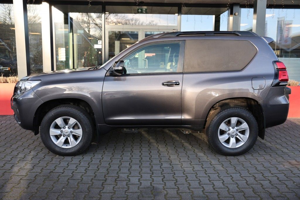 Toyota Landcruiser 150 2.8 D-4D 3DRS COMFORT A/T VAN