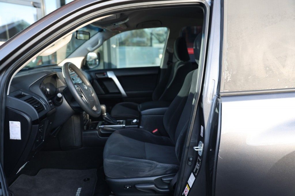 Toyota Landcruiser 150 2.8 D-4D 3DRS COMFORT A/T VAN