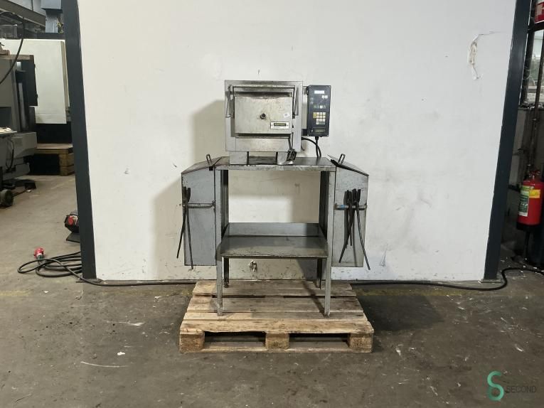 Hardening furnaces Nabertherm N11/R 1988