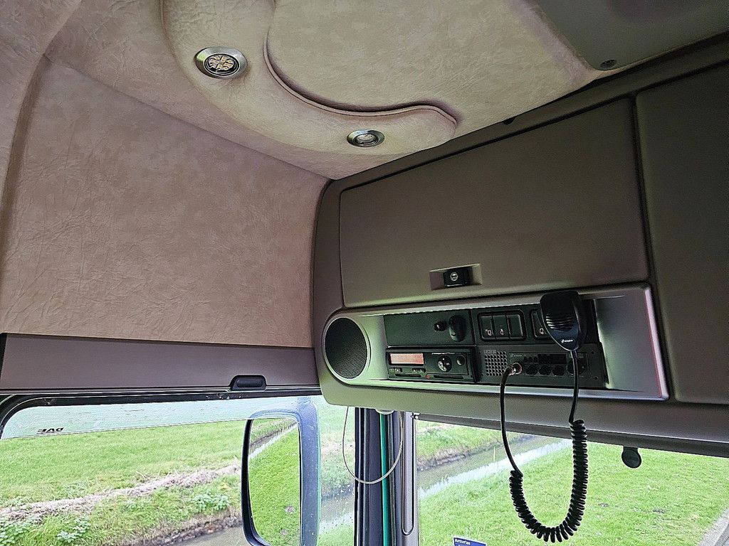 DAF XF 510 6x2 ftg spacecab