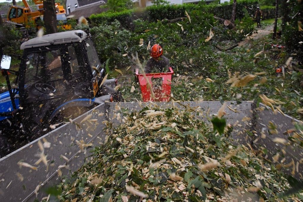 Gtm1800P haksellaar met trommel max 14 cm draaibare uitvoer Aandrijving via aftakas Tractoren 25 pk - 50 pk