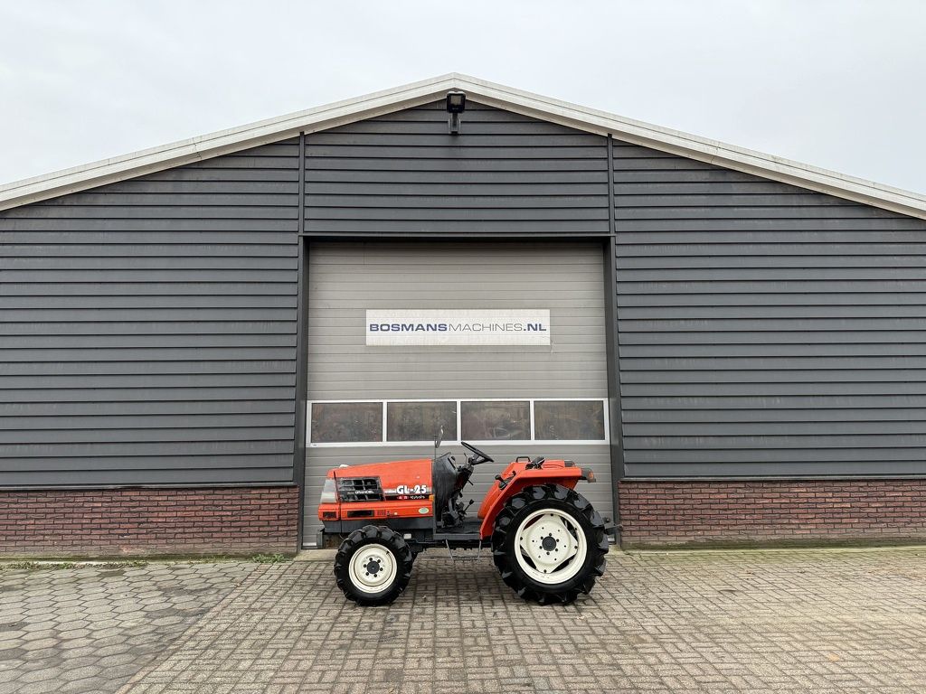 Kubota GL25 minitractor