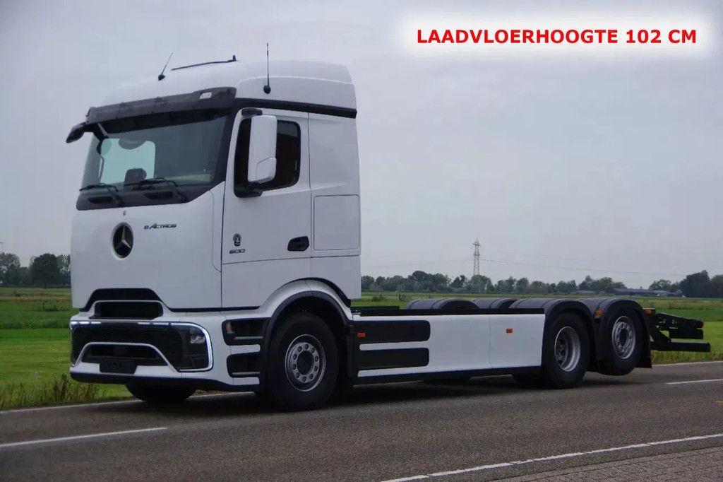 Mercedes-Benz 29-tons E-Actros E600 oprijwagen