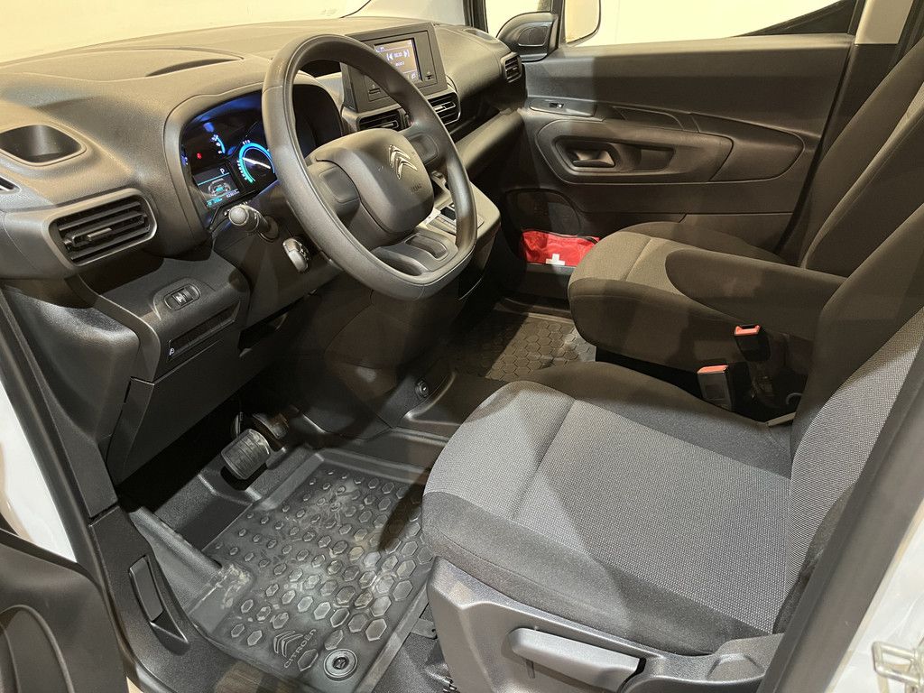 Citroën ë-Berlingo L1 Control 50 kWh 136 PK / 100% Elektrisch !! / Airco / Cruise Control / PDC / 25.000 KM !!
