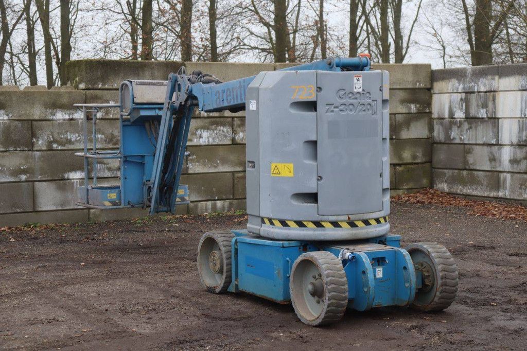 Articulating boom lift Genie Z-30/20N RJ Electric 10.9m 2014