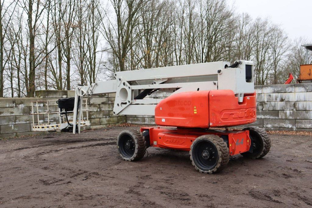 Nifty HR28 Hybrid 4x4 Electric+Diesel 28m Articulated Boom Lift 2016