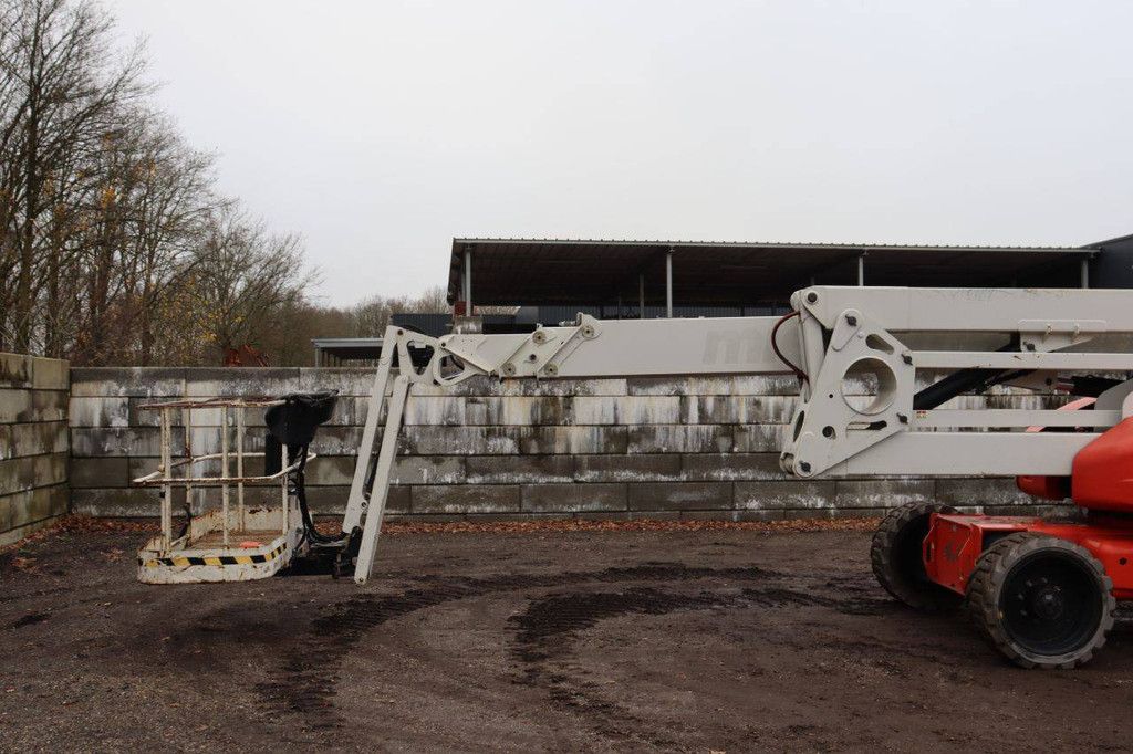 Nifty HR28 Hybrid 4x4 Electric+Diesel 28m Articulated Boom Lift 2016